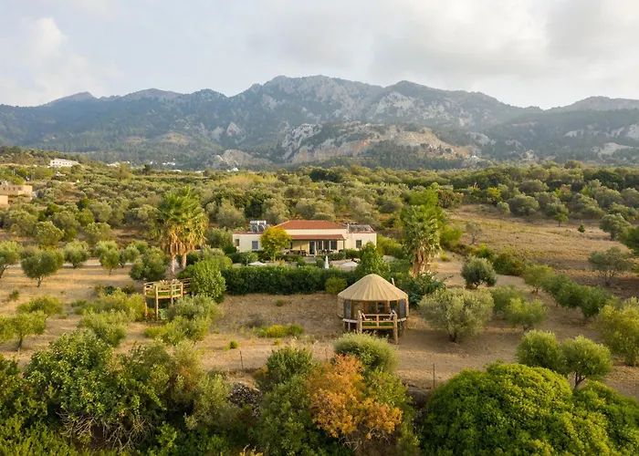 Elia With Pool, Yurt And Sea Views
