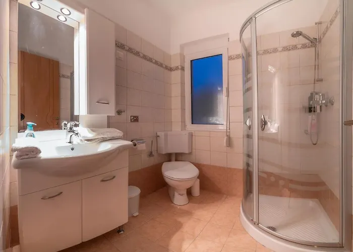 Villa Elia With Pool, Yurt And Sea Views *